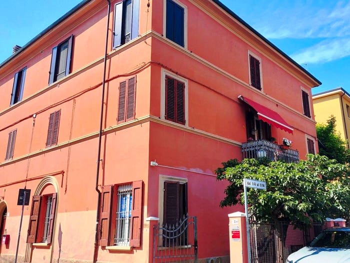 Appartamento trilocale in vendita in Via Lemonia, Santa Viola, Bologna