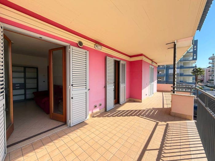 Appartamento trilocale in vendita in Via Verona, Centro, Alba Adriatica
