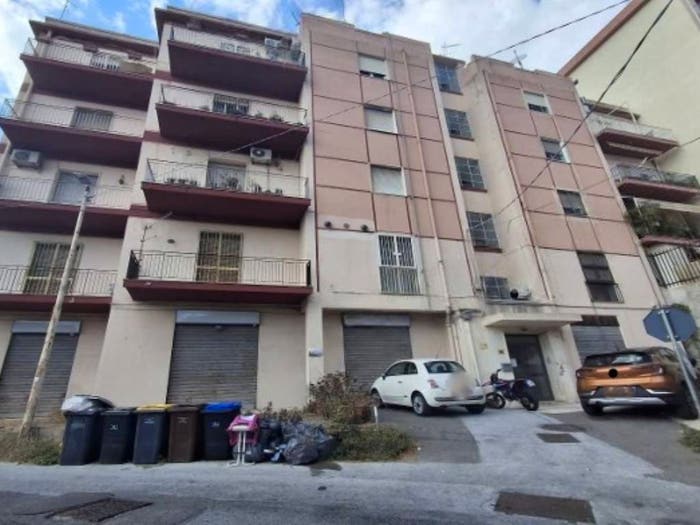 Appartamento con 6 locali in vendita in Salita Ogliastri Messina ME Italia, Giostra, Messina