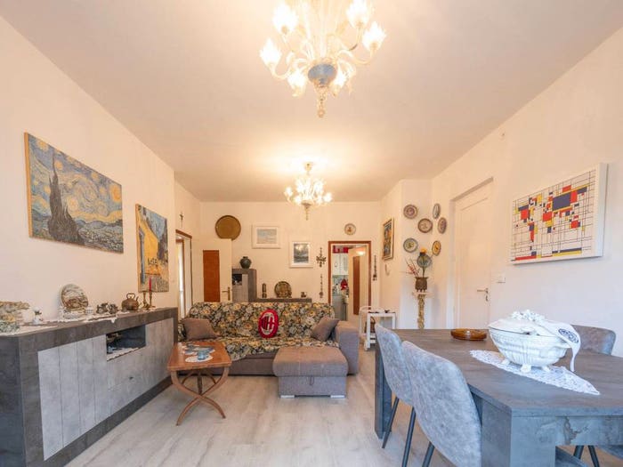 Casa con 5 locali in vendita in Via Oliveto, Centro, Bardolino