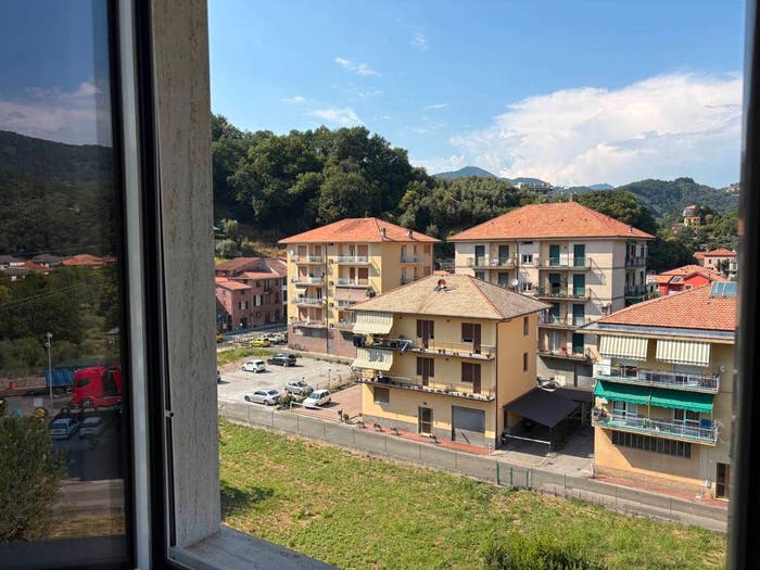 Appartamento quadrilocale in vendita in Via Parma, Caperana, Chiavari