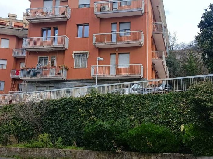Casa trilocale in vendita in Via Val d'Aveto, Molassana, Genova