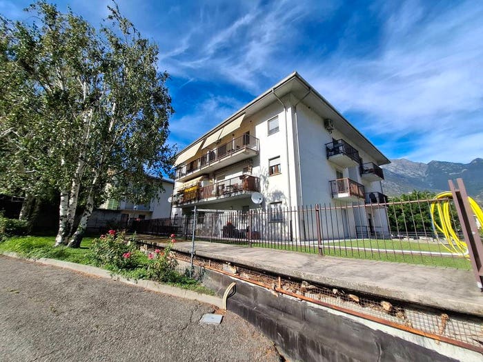 Appartamento trilocale in vendita in Via Tornafol, Centro, Chatillon
