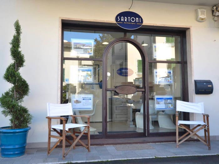 Casa con 6 locali in vendita in Via Padre Ignazio da Carrara, Vittoria Apuana, Forte dei Marmi