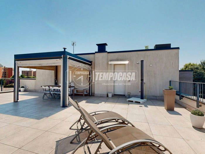 Appartamento con 5 locali in vendita in Via San Rocco, Centro, Orbassano