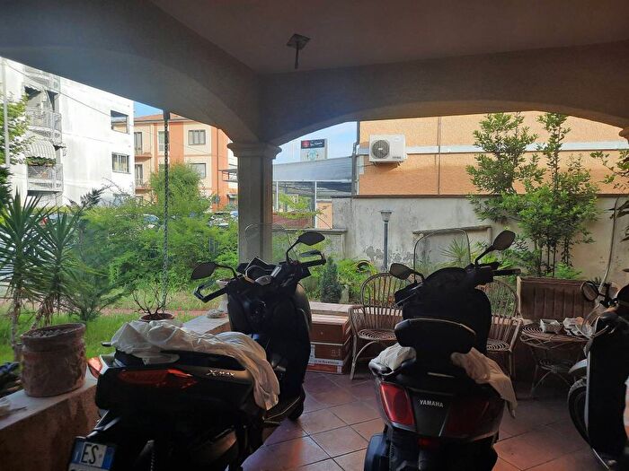 Casa con 6 locali in vendita in Via dei Lecci, Darsena Ex Campo di Aviazione, Viareggio