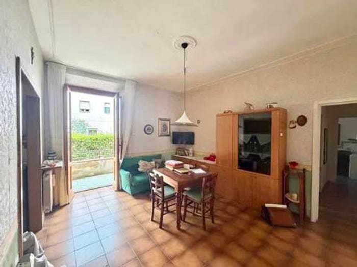 Appartamento quadrilocale in vendita in Viale Vincenzo Da Filicaia, Centro, Montaione