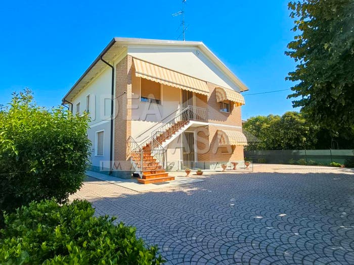 Casa con 6 locali in vendita in Via Imperiale, Mortizzuolo Ponte San Pellegrino, Mirandola