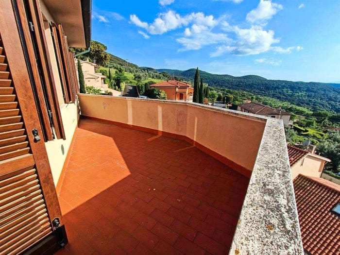 Appartamento quadrilocale in vendita in Centro, Castagneto Carducci