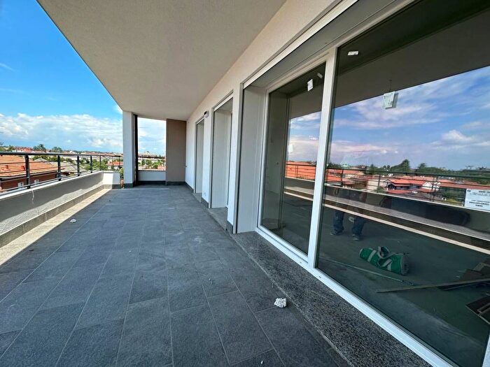 Appartamento quadrilocale in vendita in Via Sabotino, Ravello Villastanza Villapia, Parabiago