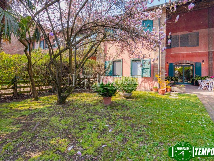 Casa con 6 locali in vendita in Via Cà della Terra, Cà della Terra, Pavia