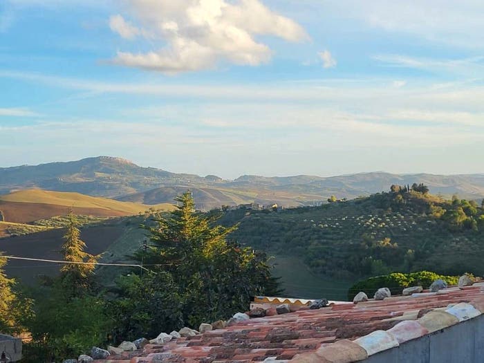 Casa con 6 locali in vendita in Frazione Gulini Sabatini x, Cipampini, Petralia Soprana