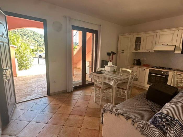 Appartamento bilocale in vendita in Viale Pedras, Santa Maria Navarrese, Baunei