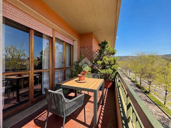 Appartamento con 6 locali in vendita in Via Del Gignoro, Coverciano, Firenze