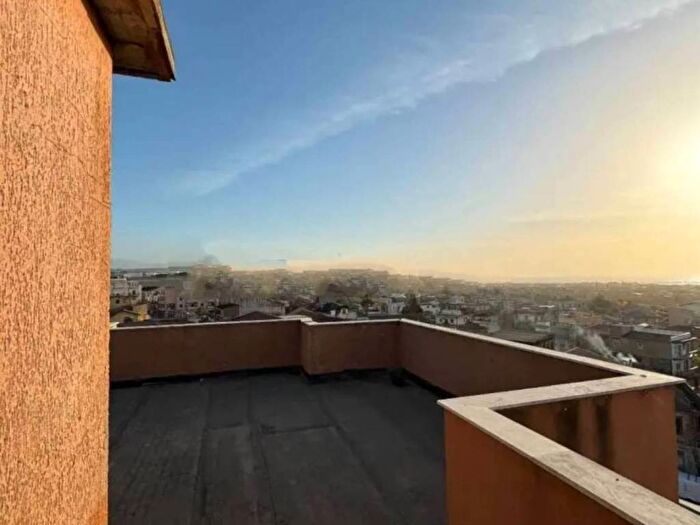 Casa con 6 locali in vendita in Via Vittorio Emanuele, Gioia Tauro