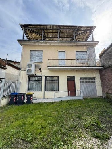 Appartamento con 5 locali in vendita in via bruzzone, Centro, Bosco Marengo