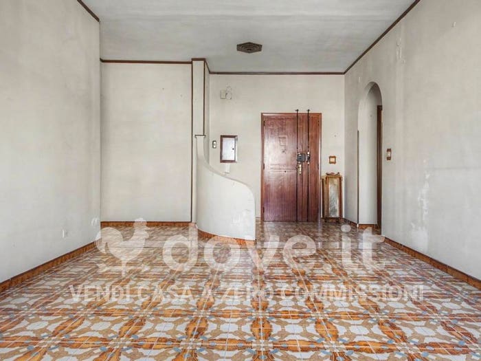 Appartamento quadrilocale in vendita in Via Monte San Michele, Cappuccini, Brindisi