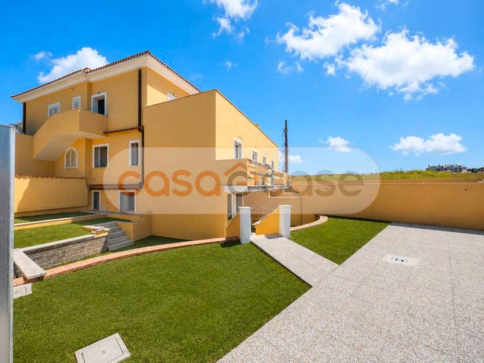 Appartamento quadrilocale in vendita in Lungomare degli Ardeatini, Marina di Ardea, Ardea