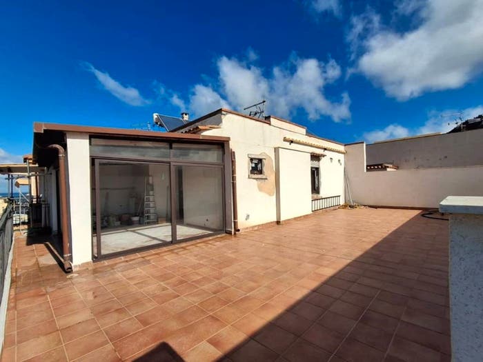 Appartamento trilocale in vendita in Via Gabriele D'Annunzio, Aspra, Bagheria