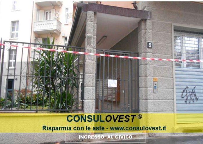 Appartamento trilocale in vendita in Via Giovanni Pascoli, Città Studi, Milano