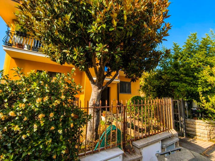 Appartamento quadrilocale in vendita in Via Cossombrato, Casalotti, Roma