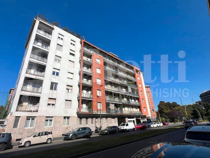Appartamento trilocale in vendita in Via Luigi Soderini, Bande Nere, Milano