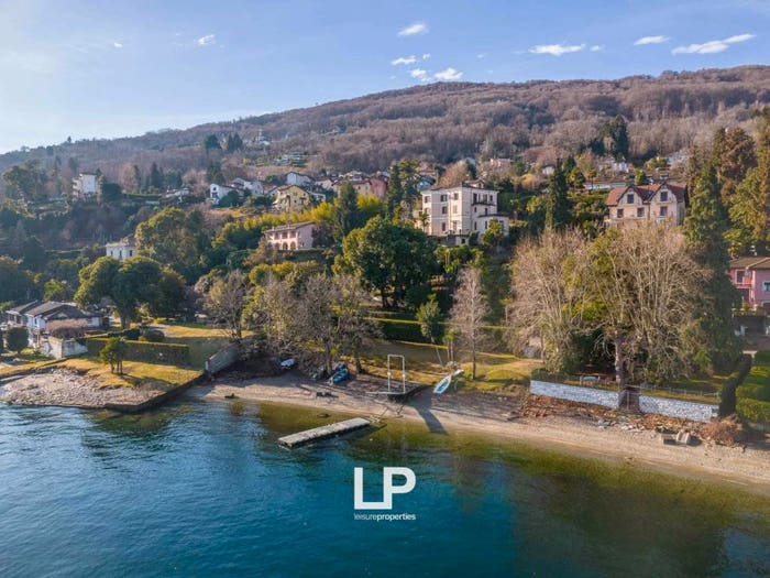 Appartamento trilocale in vendita in Via Sempione n, Centro, Baveno