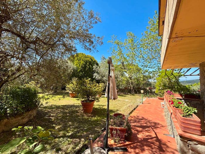 Casa con 6 locali in vendita in Via dei Massoni, Bolognese, Firenze