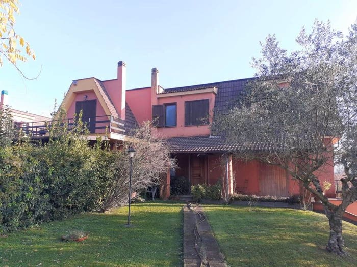 Casa con 6 locali in vendita in Località Castel de Ceveri, Castel De' Ceveri Casal De' Ceveri, Formello