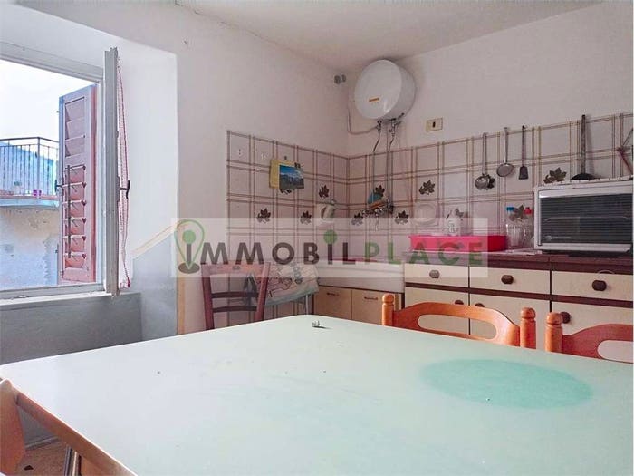 Casa con 6 locali in vendita in parrocchia, Vallarsa