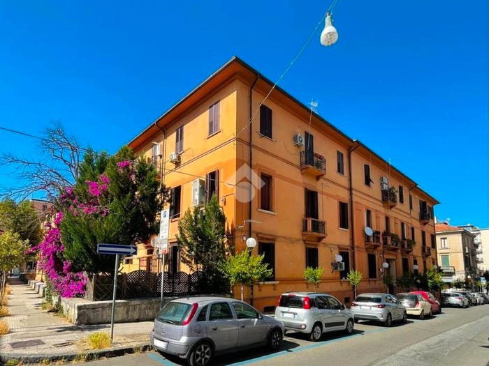 Appartamento quadrilocale in vendita in Via Piave, Centro, Cosenza