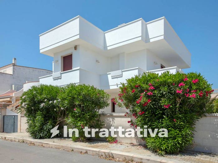 Casa con 6 locali in vendita in Via Venere, Specchiolla, Carovigno