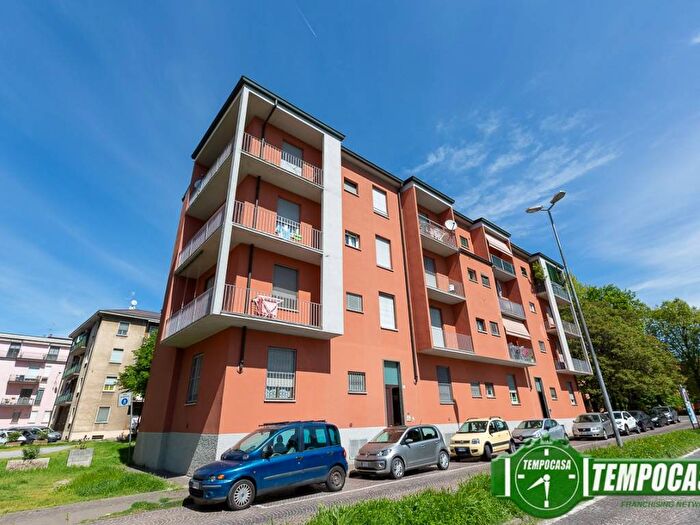 Appartamento bilocale in vendita in Via Giovanni Pascoli, Centro, Codogno