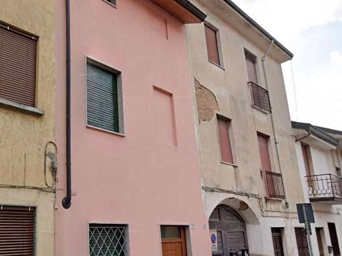 Appartamento bilocale in vendita in Via Giuseppe Garibaldi, Centro, Parabiago