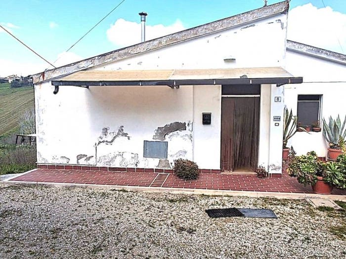 Casa trilocale in vendita in Frazione MARCHEGIANI, Centro, Pianella