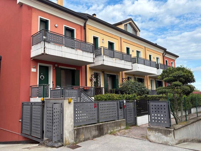 Casa quadrilocale in vendita in Ronchi Di Campanile, Villafranca Padovana