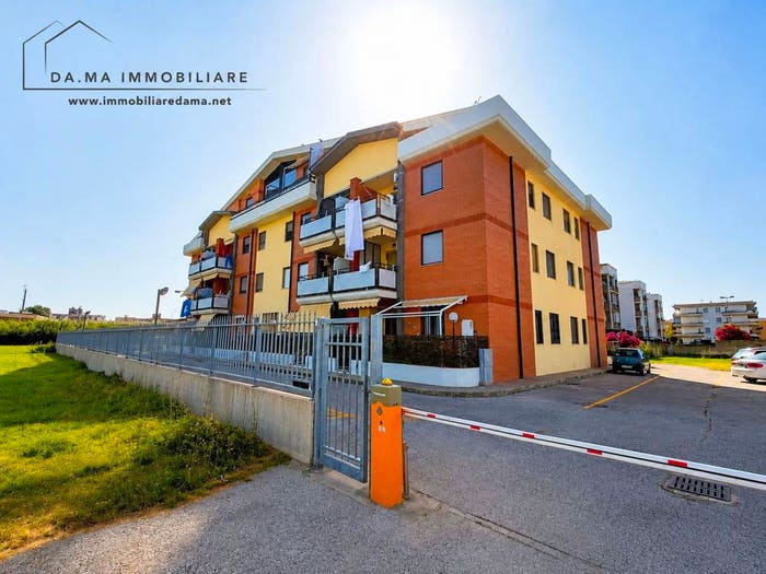 Casa trilocale in vendita in Via Firenze, Lido Campomarino, Campomarino