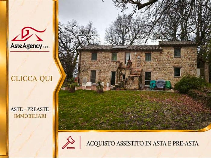 Casa con 6 locali in vendita in Contrada Colvenale, Camporotondo di Fiastrone