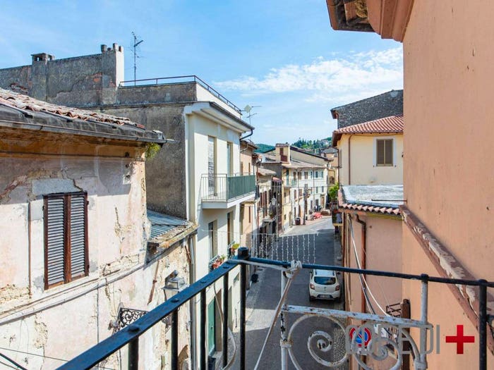 Appartamento trilocale in vendita in Via Roma, Centro, Poggio San Lorenzo
