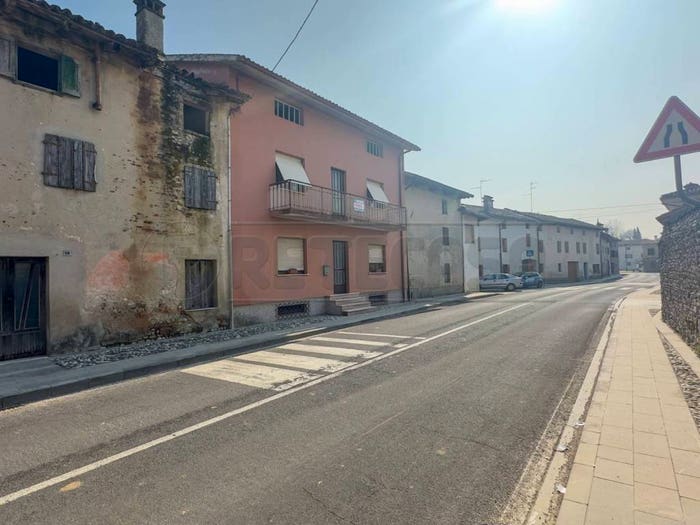 Casa con 6 locali in vendita in Borgo San Martino, Clauiano, Trivignano Udinese