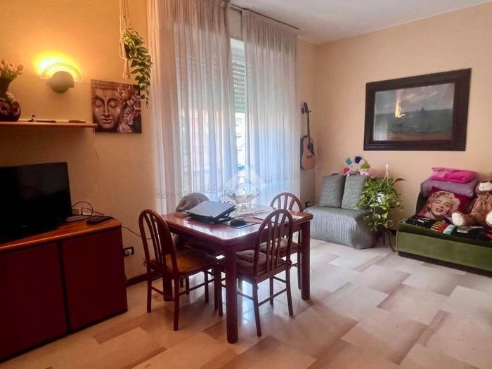Appartamento bilocale in vendita in Via Ovada, Famagosta, Milano