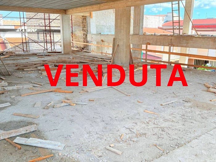 Appartamento quadrilocale in vendita in Viale Colucci, Lusciano