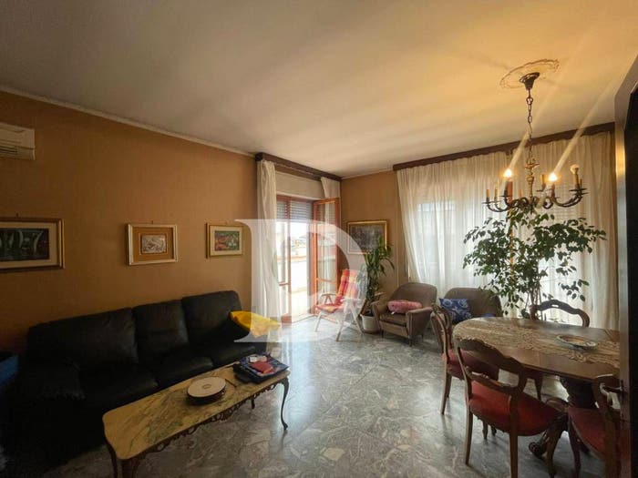 Casa quadrilocale in vendita in Via Monte Pizzillo, Ospedale, Pescara