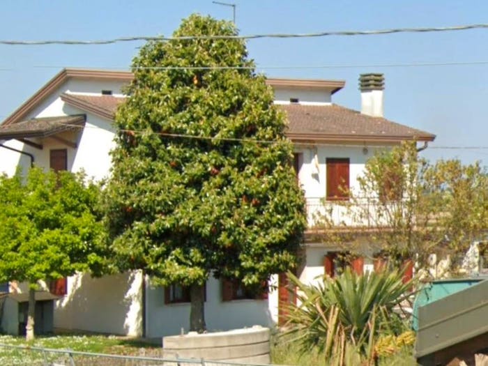 Casa con 6 locali in vendita in Via Cavaizza, Rosara, Codevigo