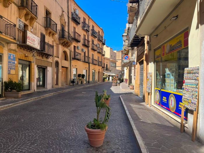 Appartamento quadrilocale in vendita in Via Orazio, Centro Storico, Agrigento