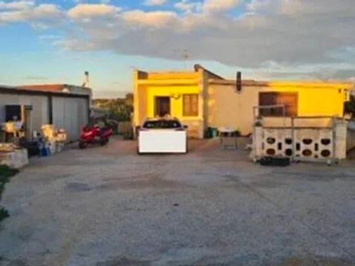 Casa con 5 locali in vendita in Contrada Masseria Nuova Nn, Centro, Parabita