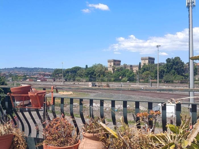 Appartamento con 6 locali in vendita in Santa Caterina Santa Maria delle Grazie Capomulini, Acireale