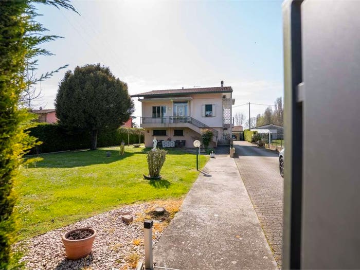 Casa con 6 locali in vendita in Via Piave Nuovo, Molinato Cà Fornera, Jesolo