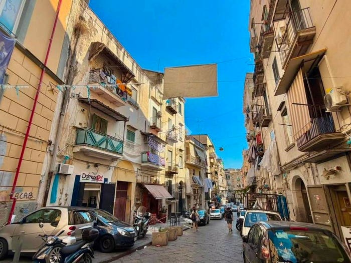 Appartamento bilocale in vendita in Vico Canale ai Cristallini, Sanità, Napoli
