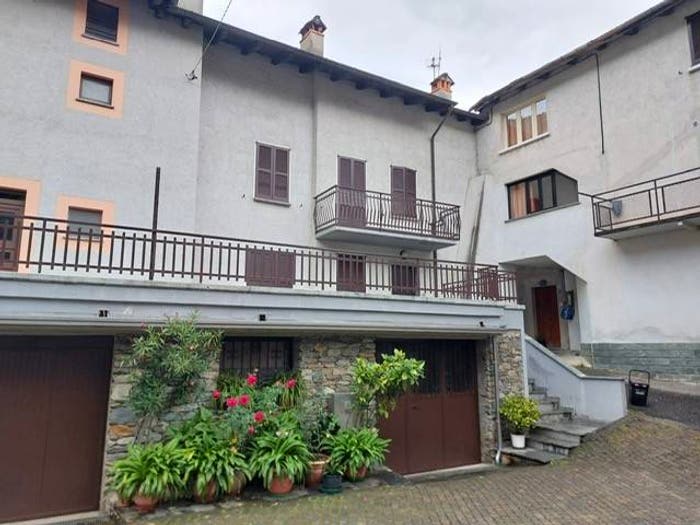 Casa con 6 locali in vendita in Via Carbonera, Torchione Moia, Albosaggia